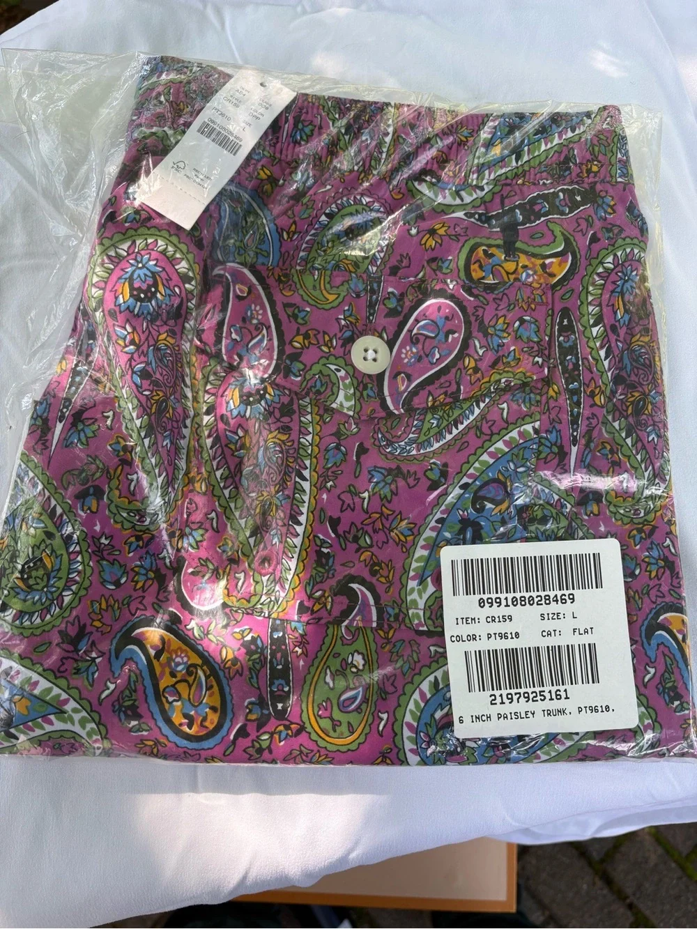J. Crew 6” Stretch Swim Trunk with ECONYL nylon. Sz Large